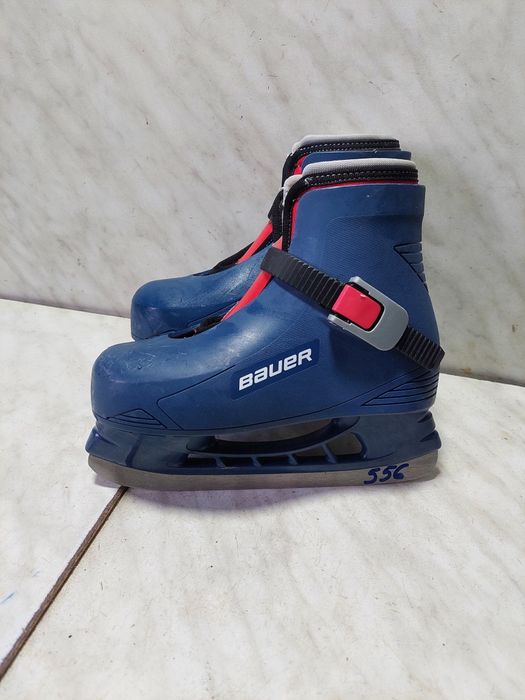 Patine gheata 556 Bauer  marime  30-31 ( 19-20  cm)