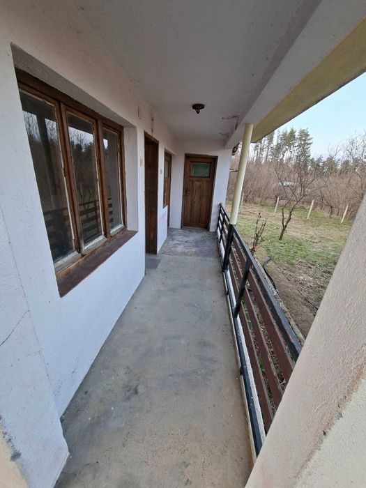 Продава къща до язовир Копринка община Казанлък