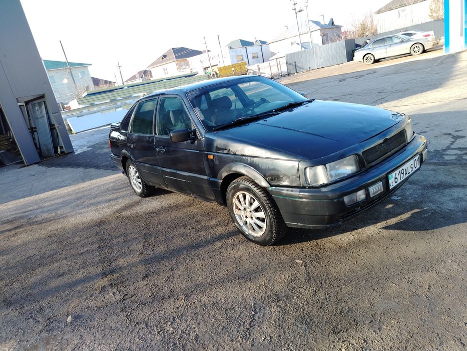 Продам автомобиль Volkswagen Passat  B3