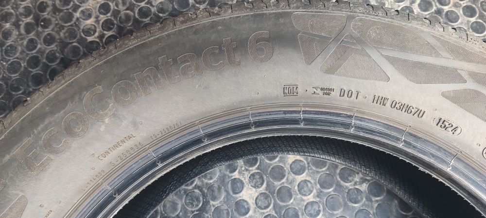 Anvelope vara 215/65/R17