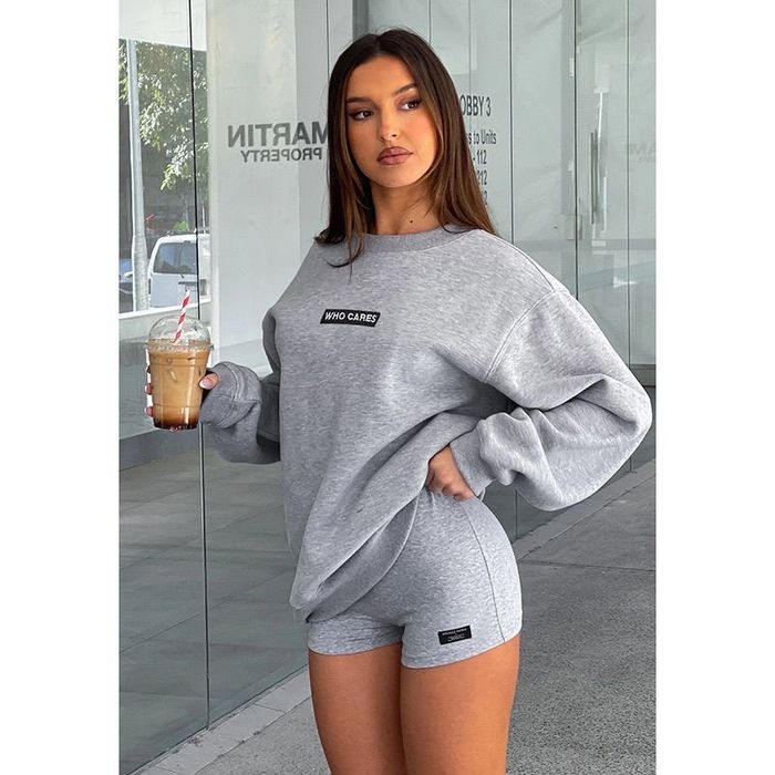 Толстовка в наличии