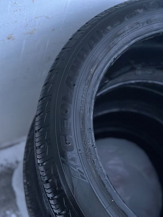 Шины Yokohama 235/55 R20