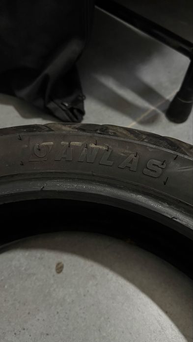 Продам шины на мотоцикл