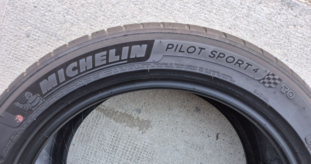 Set 4buc 235/45 R18 98Y XL Michelin Pilot Sport⁴ TO vară