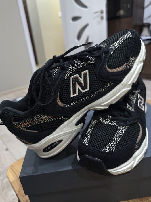 New balance 530 .