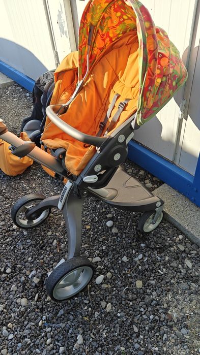 Cărucior Stokke + landou + scoică + accesoriile