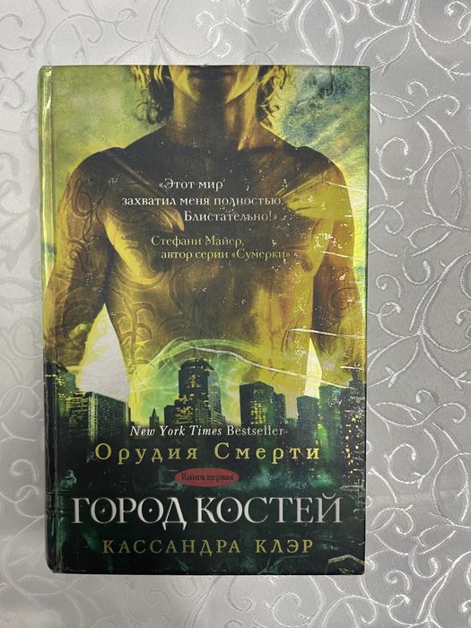 Продам книги