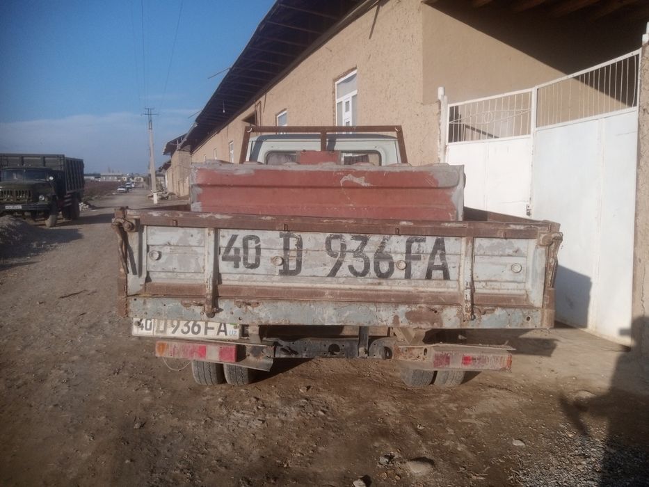 Gazel 3302 sotiladi 1999 yil