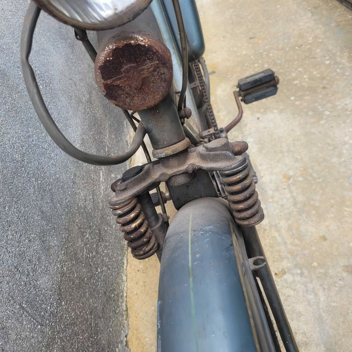 Моторче с педали от 50-те години цюндап