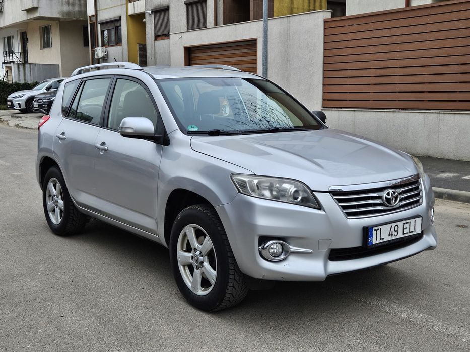 Toyota Rav 4/ 2.2 d4d/ 12.2012/ NECESITA ATENTIE/