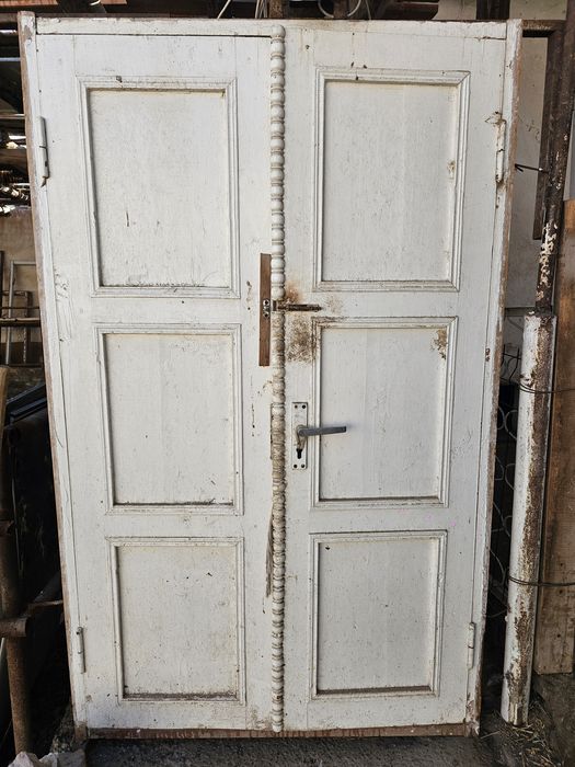 Эшиклар сотилади