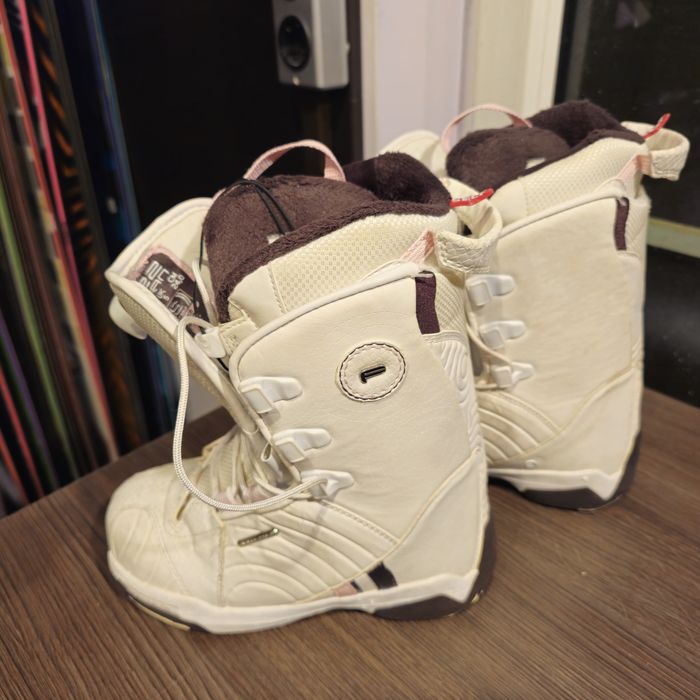 Boots Snowboard Salomon F22 Nr.38 EU
