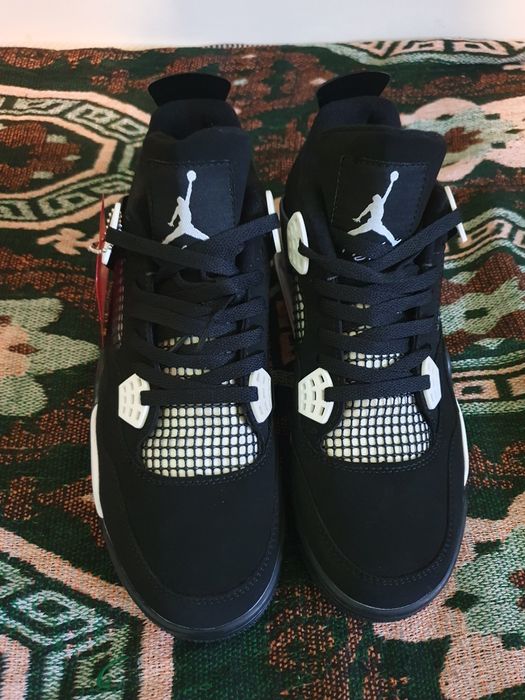 Jordan 4 white thunder 43
