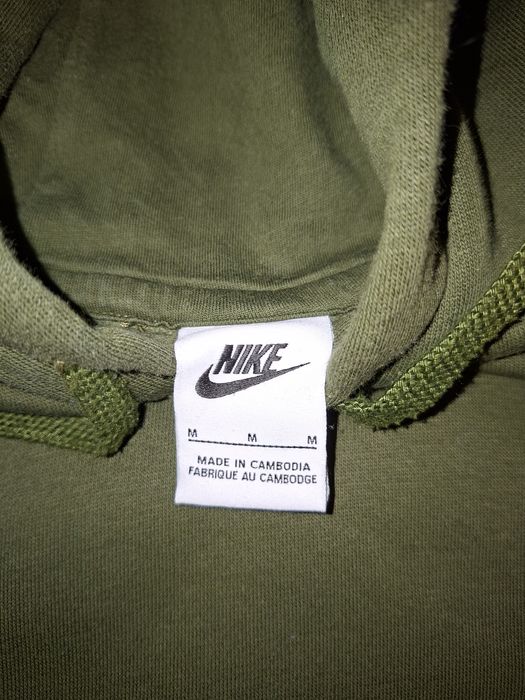Vând hanorac original Nike, puțin purtat, mărimea M