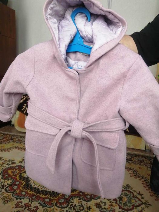Продам  детские вещи