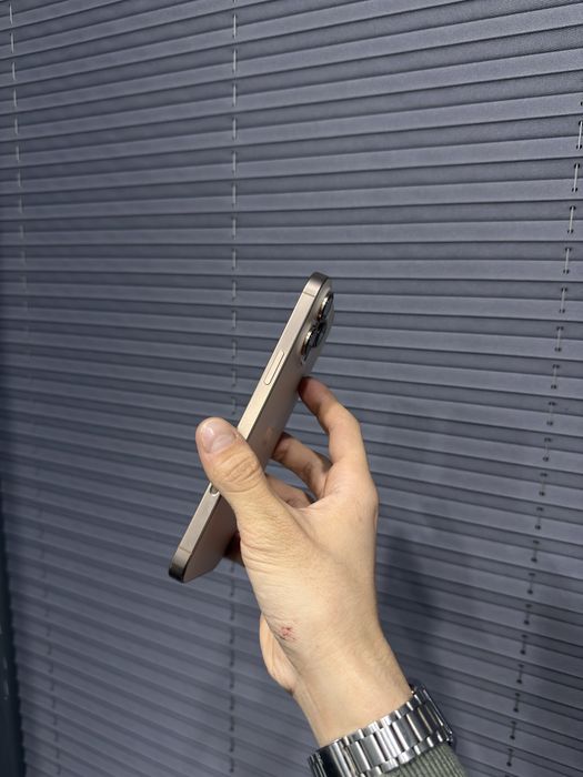 iphone 16 pro max desert