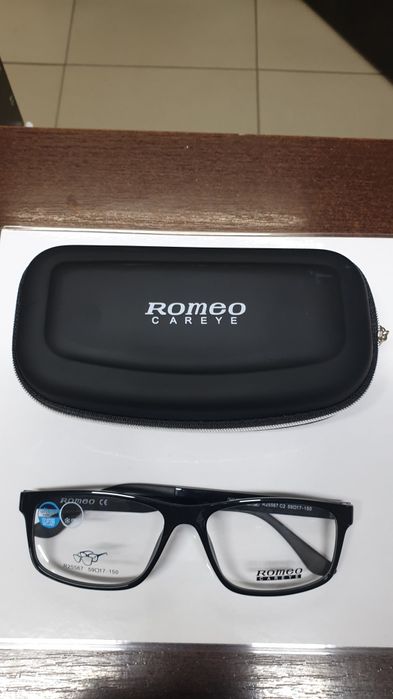 Оправа очки с насадками