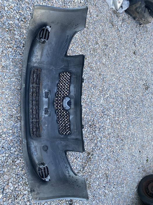 предна броня за тойота ярис 2007 г