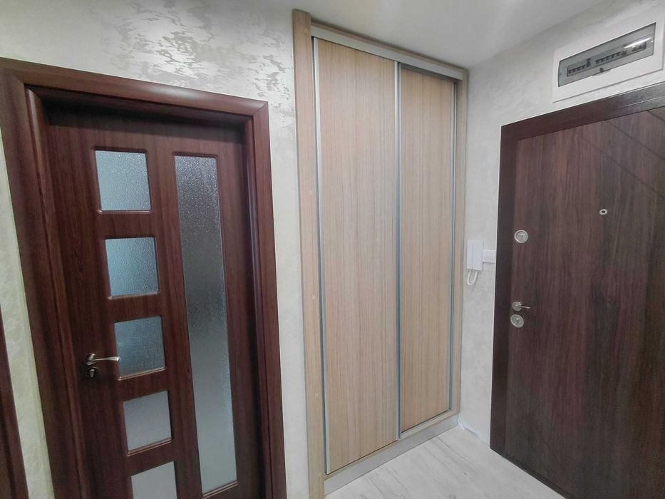 Дава се под наем Двустаен апартамент в Пловдив, Остромила - 66 кв.м за 459 € - Снимка #9