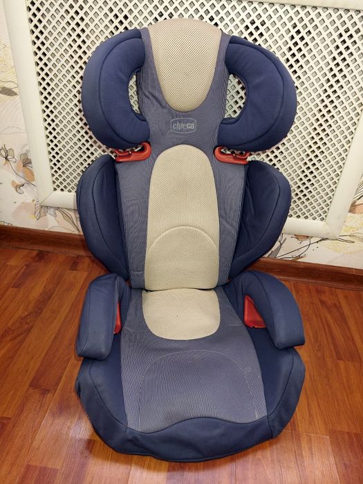Детское автокресло