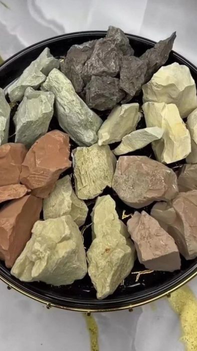 Gilvata glina Mel , Гулвата глина мел