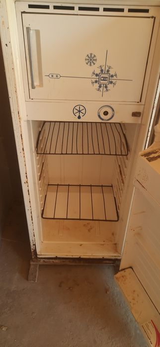 Muzlatgich, xolidenik