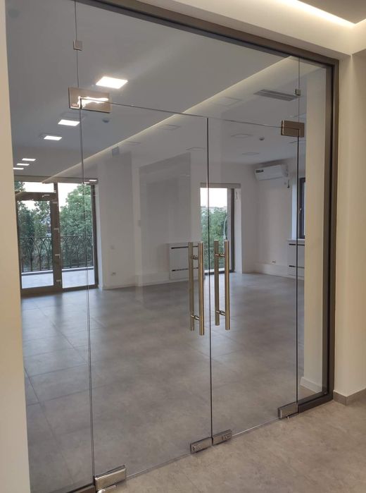 Oyna va eshiklar -sifatli va tez! ,Окна и двери -качественно и быстро!