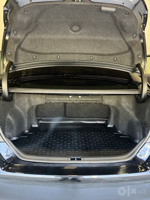 Toyota Camry 2016 yil