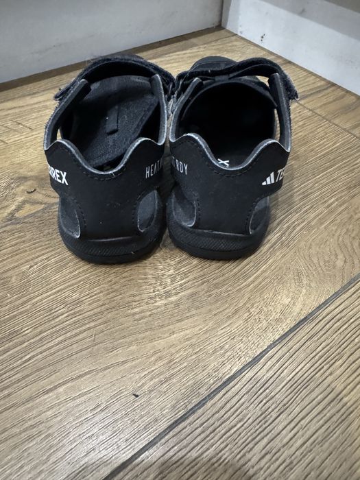 Оригинални детски сандали adidas terrex