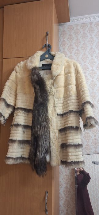 Продам натуральную шубу