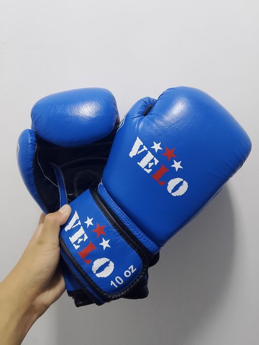 Боксерские перчатки