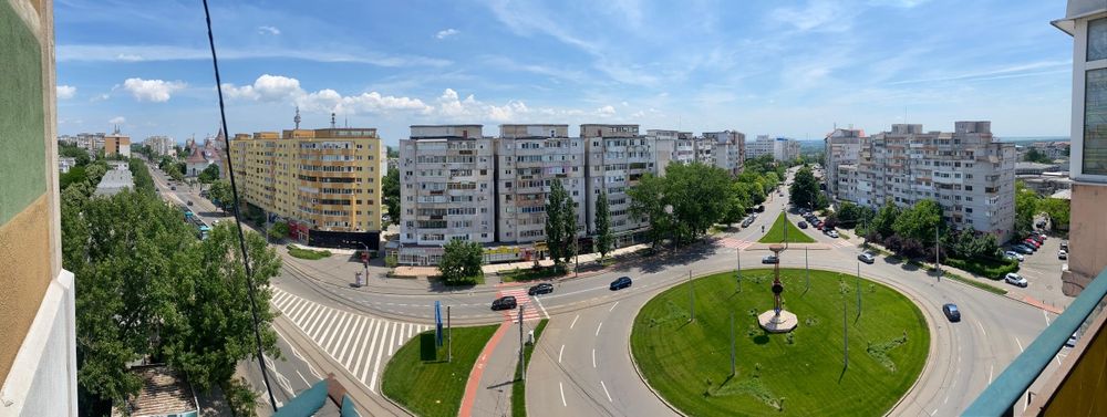 Vand apartament cu 2 camere