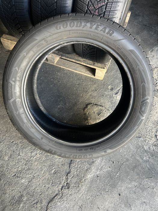 4 anvelope iarna 255/50/21 Goodyear 6-6.6 mm!