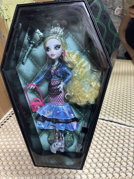 Продам куклу монстр хай !