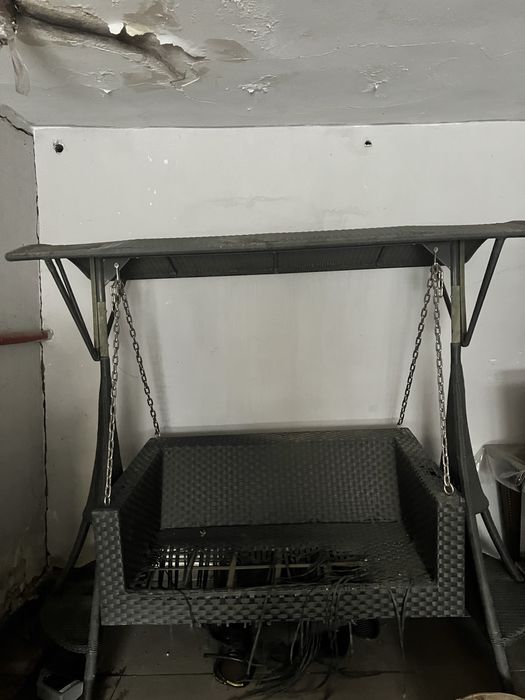 Ротанговая качеля