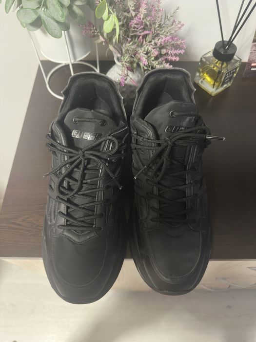 Мъжки обувки Guess