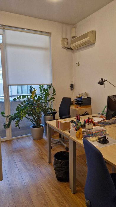 PROPRIETAR Inchiriere birou stradal 80 mp, Regina Maria – Unirii
