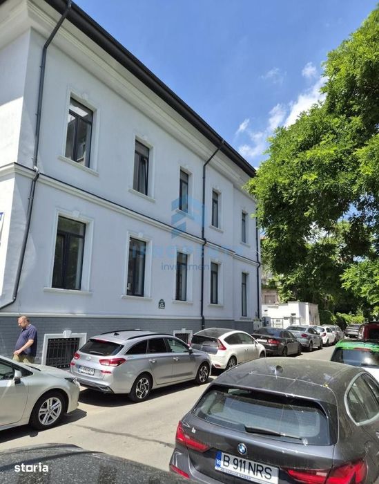 Vila 1200 mp Cismigiu Renovata cu parcare diverse activitati