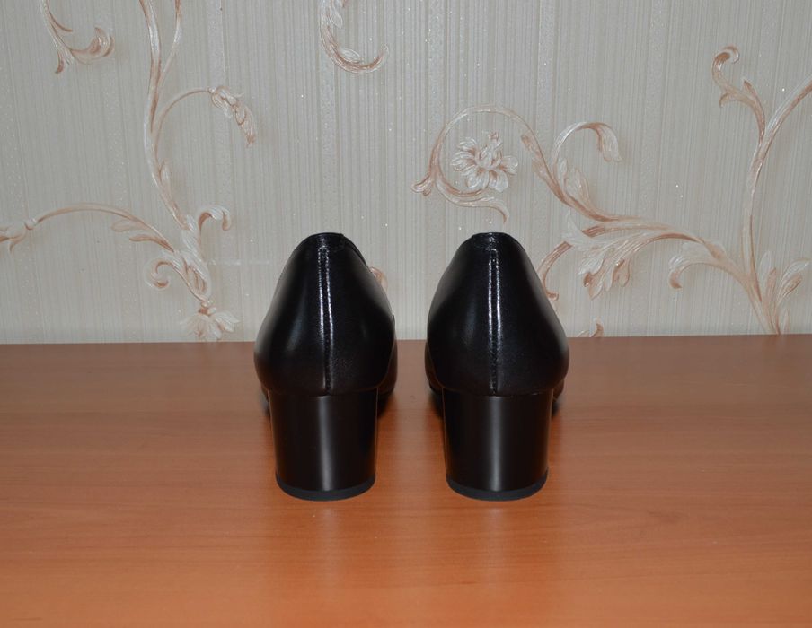 Туфли новые Eletta, р.38