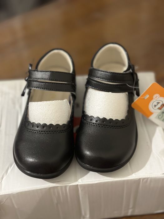 Детские туфли для школьницы