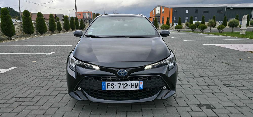 Toyota Corolla Hybrid 08/2020