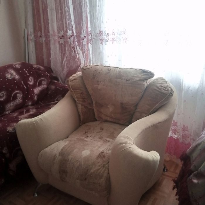 Диван и два кресла