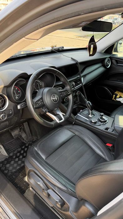 Alfa Romeo Stelvio 2.2 210cp 2017