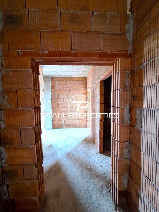 Тристаен апартамент за продажба в кв. Беломорски