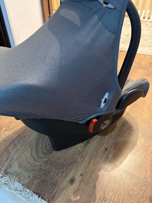 Продам автокресло