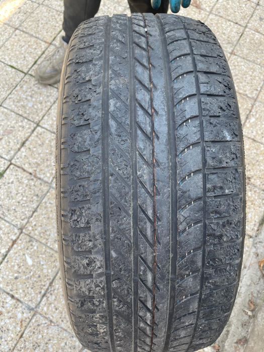 Шины б/у GOOD YEAR размер 275/45/21