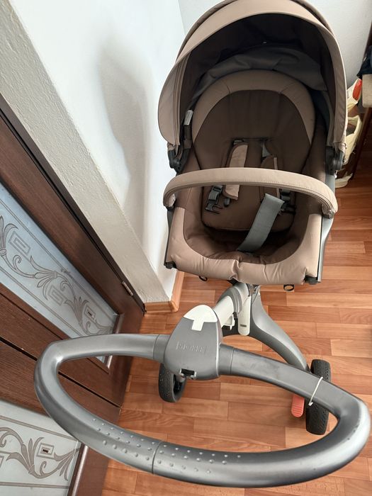 Детская коляска Stokke Xplory