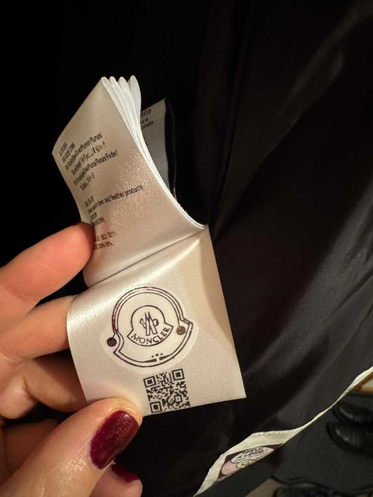 Черно Huppelong down jacket Moncler