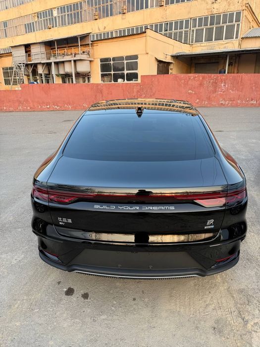 **Byd han 635 smart RESTAYLING 
Massaj Sedena+XALADILNIK bor full pozi