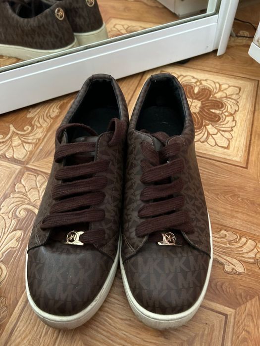 Женская обувь, кеды